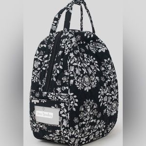Vera Bradley Lunch Bunch bag black white and grey floral pattern.